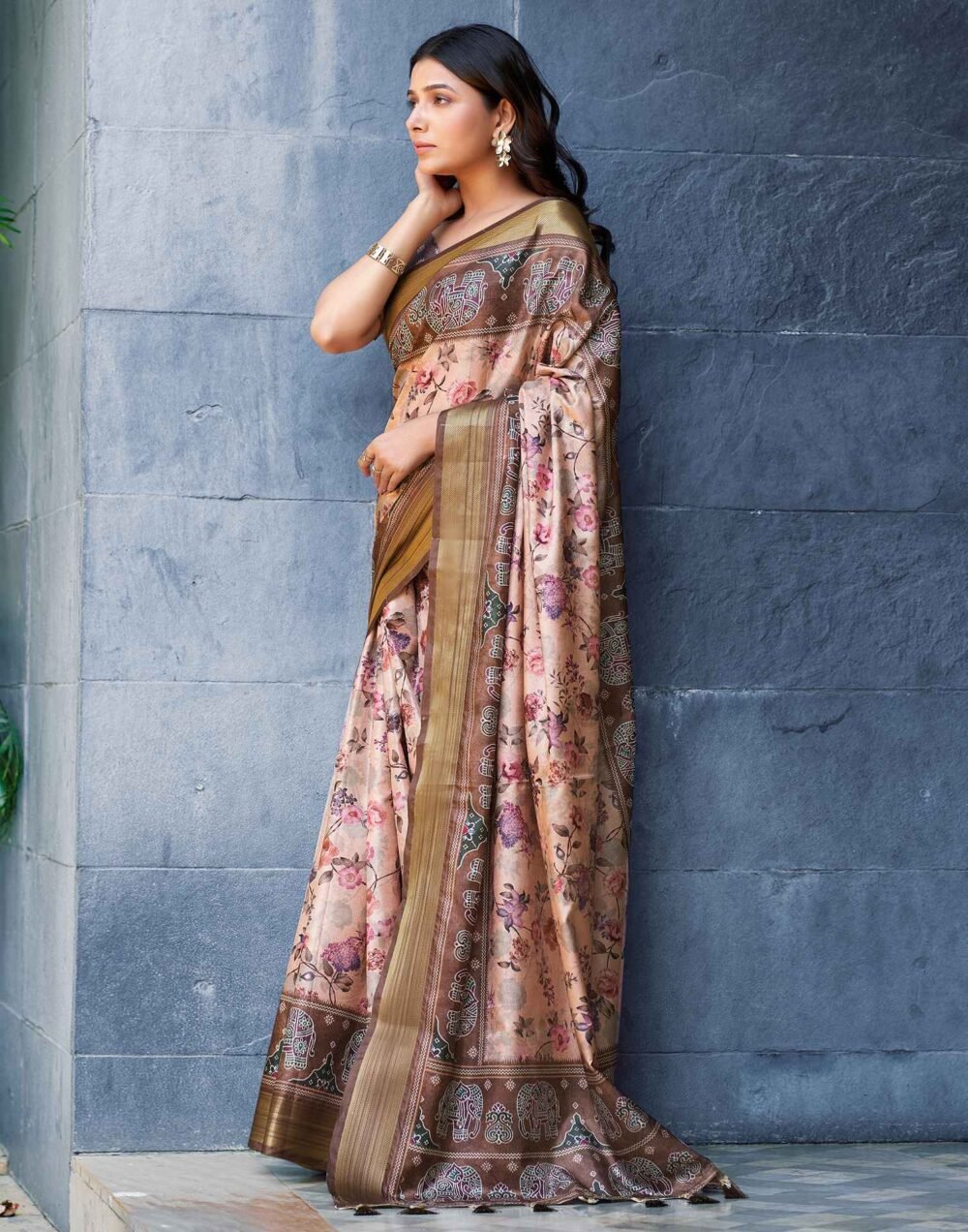 Cream Silk Printed Saree - Image 3
