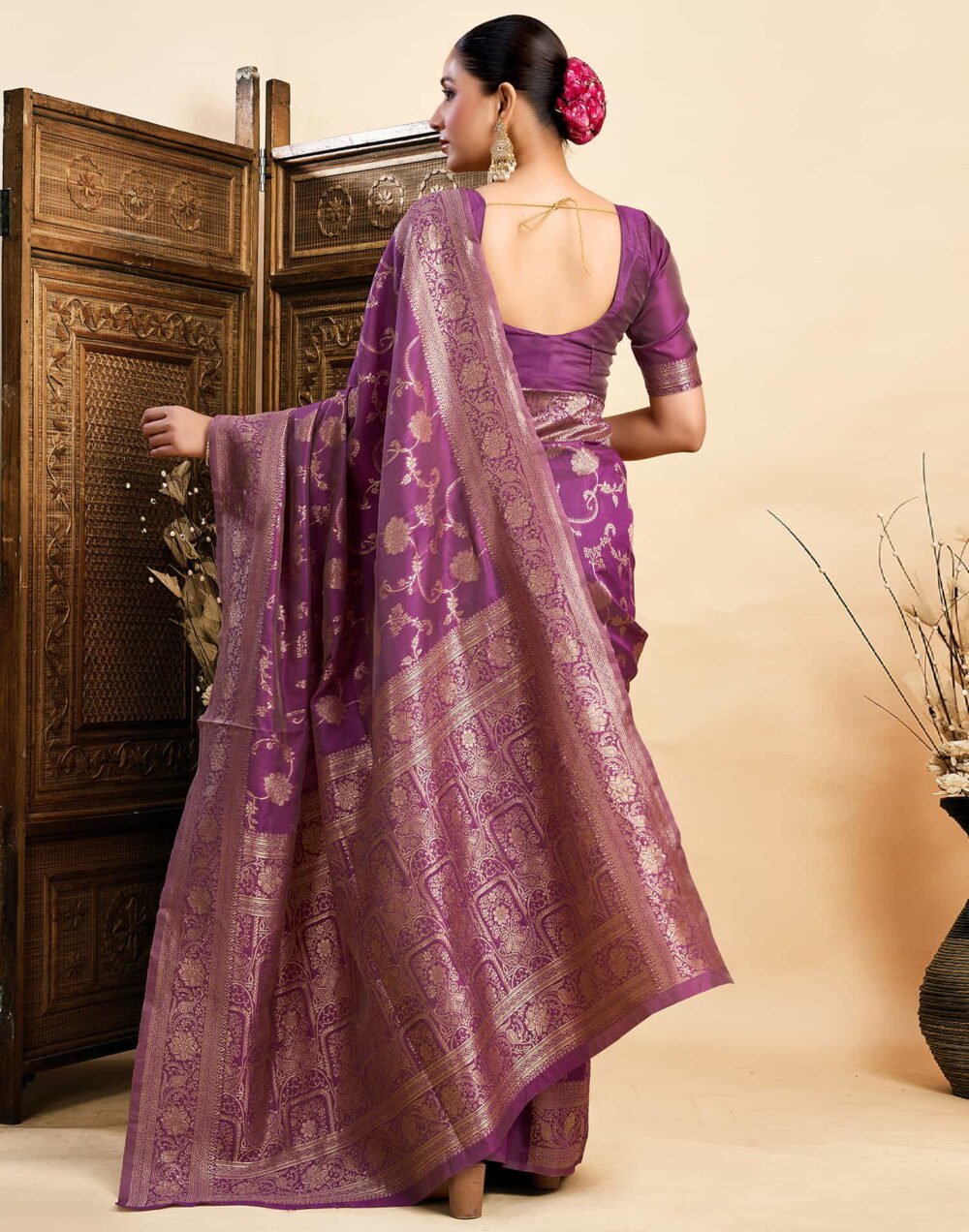 Purple Silk Woven Banarasi Saree - Image 3