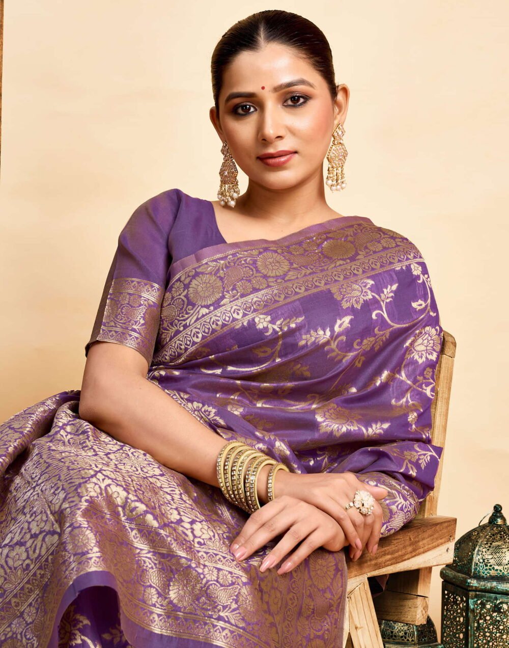 Purple Silk Woven Banarasi Saree - Image 2