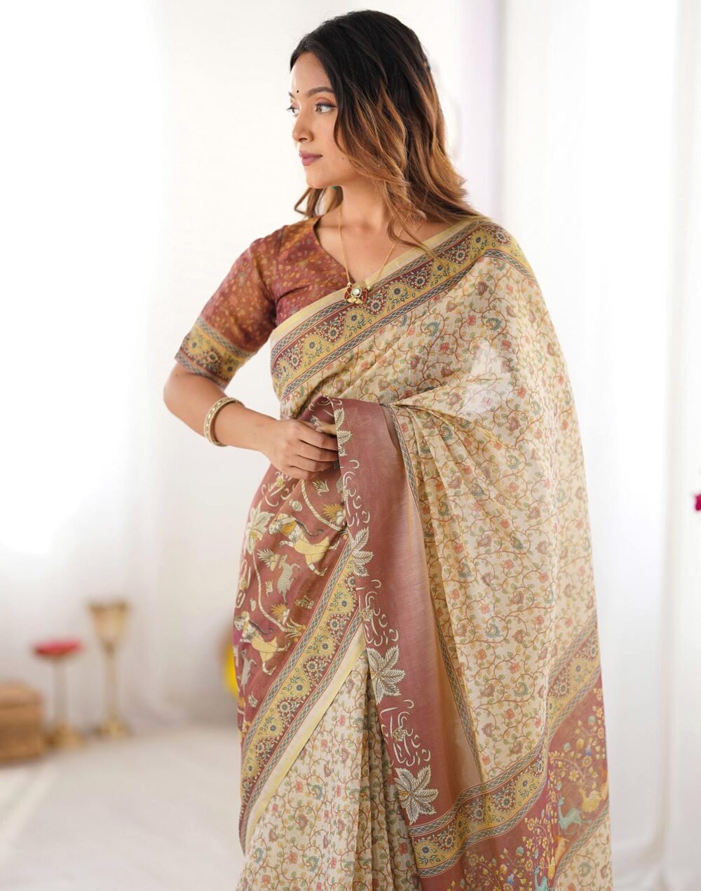 Beige Linen Floral Printed Saree - Image 3